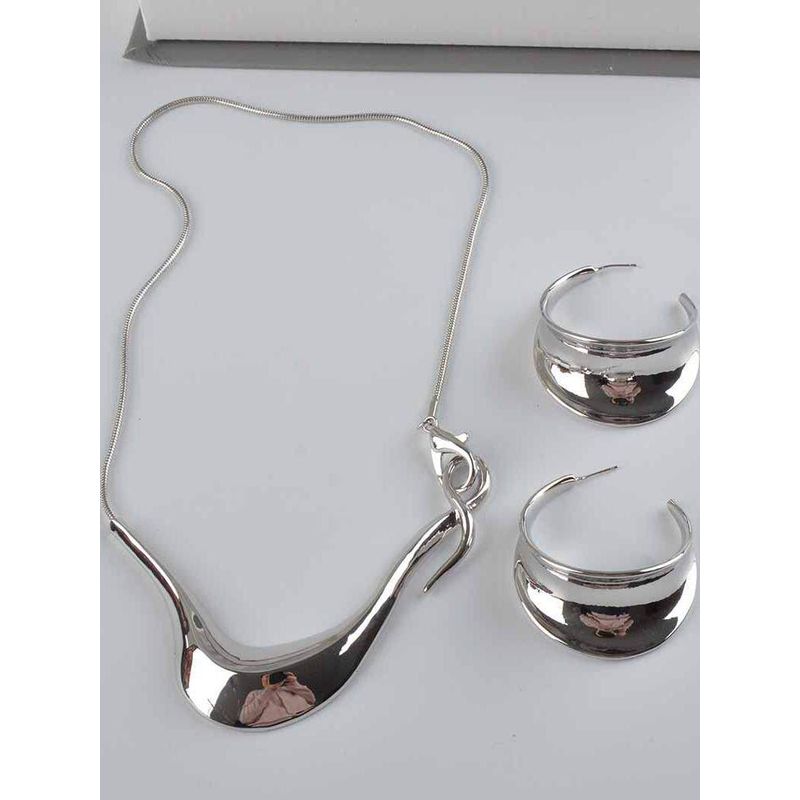 Collana Alla Moda Stile Rame Placcato Oro Argento Bicolore Elegante Moda Esagerato Collana per Clavicola Set di Accessori Orecchini Donna