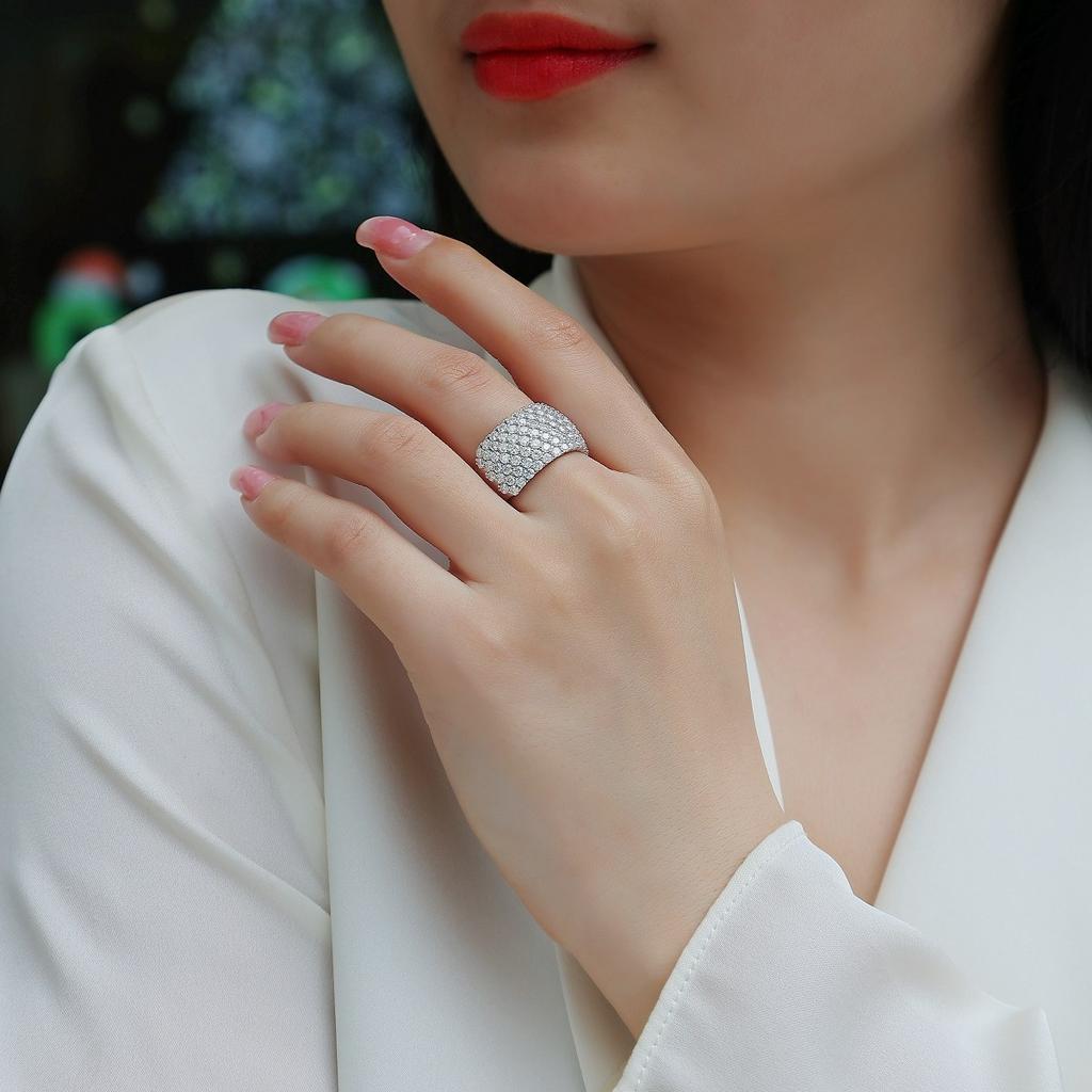 S925 Silver Smart Sparkle Ring Moissanite Ring Hand Jewelry