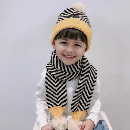 2Pcs/Set Kids Autumn Winter Hat Scarf Set Plush Ball Decor Striped Print Brimless Hat