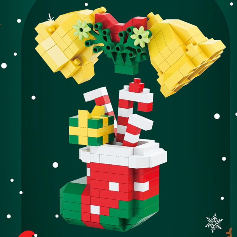 DIY Christmas Tree Elk Deer Santa Claus Train Decorations Architecture Socks Street View Xmas Snow House Building Block Kit Toy