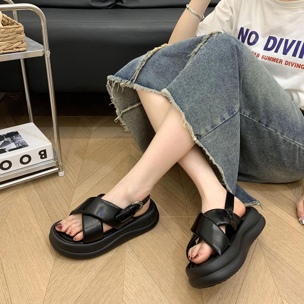Silver platform casual word with sandals women's 2025 summer new fashion Internet celebrity viral trends Roman shoes
