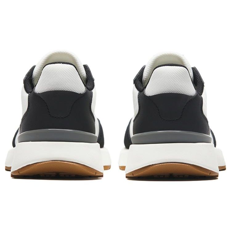 Anta Lightweight Slip-Resistant Durable Low-Top Sports Casual Shoes Women sneakers White Black 122338879-1