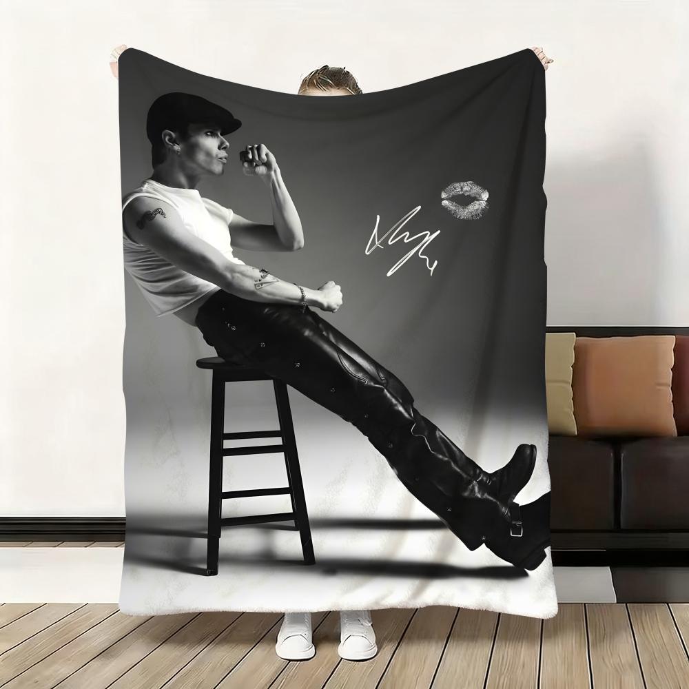 HOT Singer Y-Yungblud Throw Flannel Fluffy Soft Blanket Warm Skin-Friendly Throw For Sofa Bed Office Nap Winter