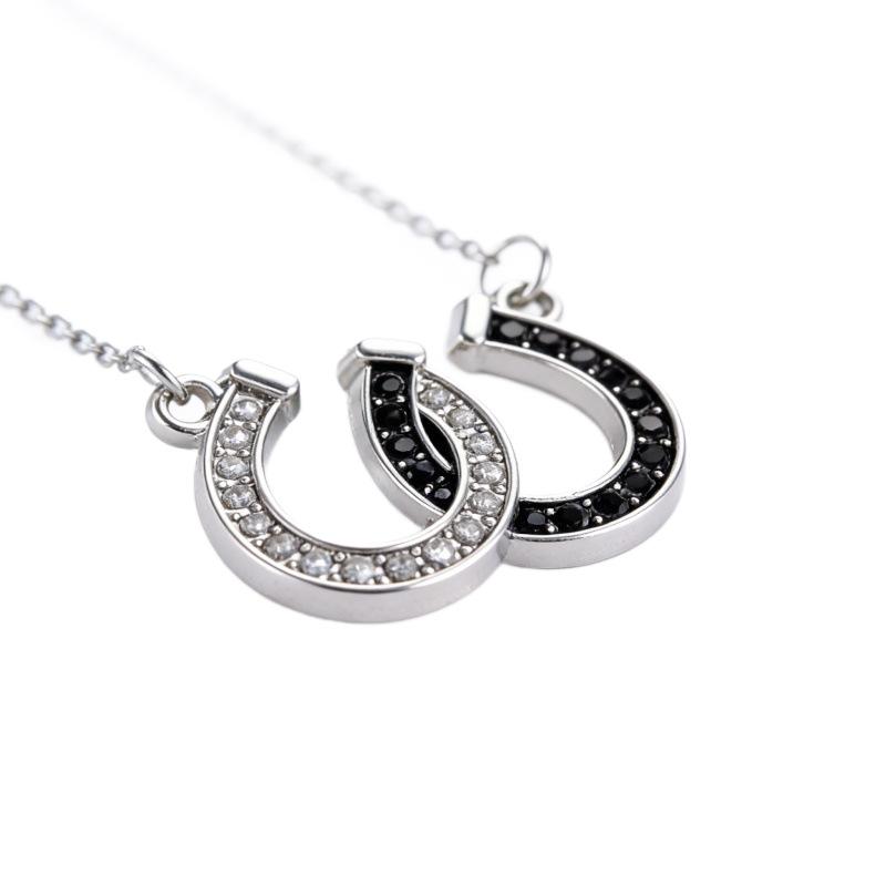 Environmentally Friendly Double-shaped Horseshoe-shaped U-shaped Black and White Diamond Pendant Necklace for Luxury Collar Chain