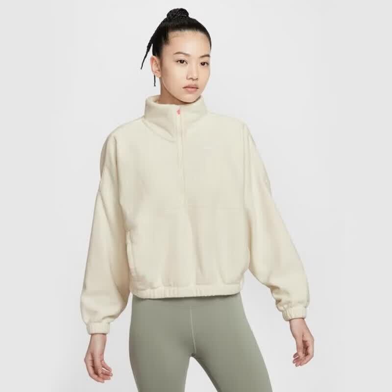 Nike Women s Versatile Knit Pullover M