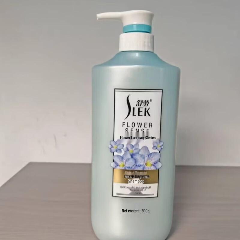 Slek Freesia Scent Oil Control Anti-Dandruff Shampoo