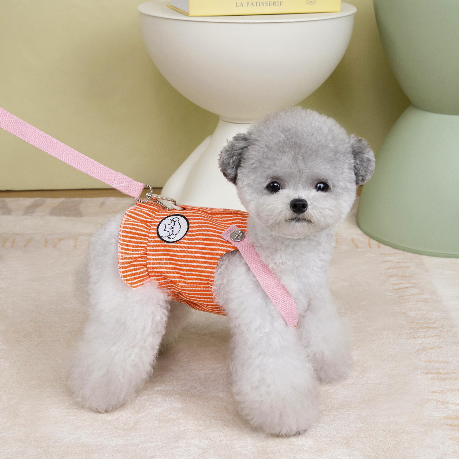 

Adjustable pet chest and back traction suit dog clothes, large and small pet clothes are preferred for outdoor travel S (2-2kg)