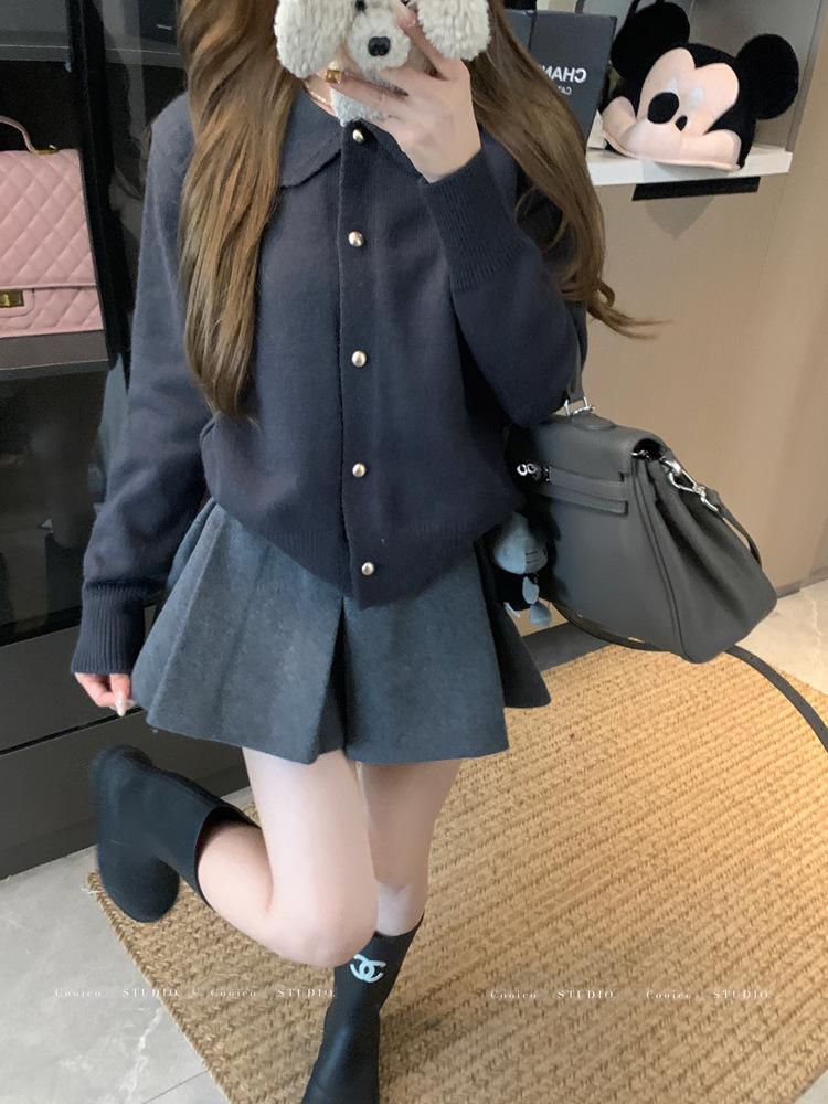 Spring and Autumn new simple and thin age-reducing gentle wind top cardigan solid color lapel long-sleeved knitted sweater women