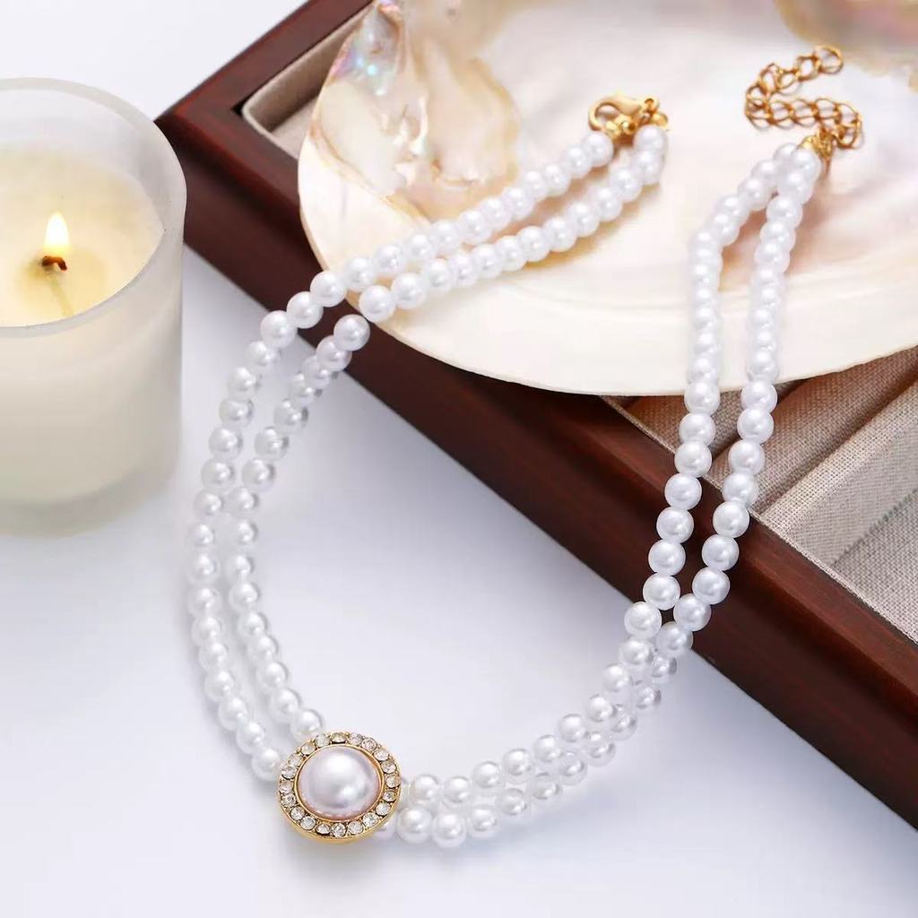 Vintage Chic Artificial Pearl Necklace And Earrings Set For Party Wear With Geometric Design