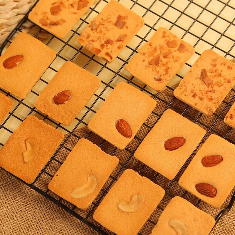 coosigar Nagano Nut Puff Cookies