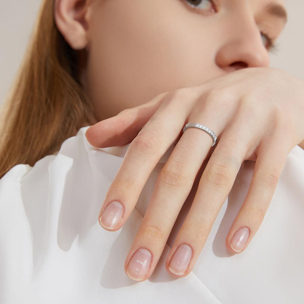 Vnox 3mm Slim Women Rings, Gold Color Stainless Steel Finger Band with AAA CZ Stone Row, Bling Lady Girls Elegant Jewelry