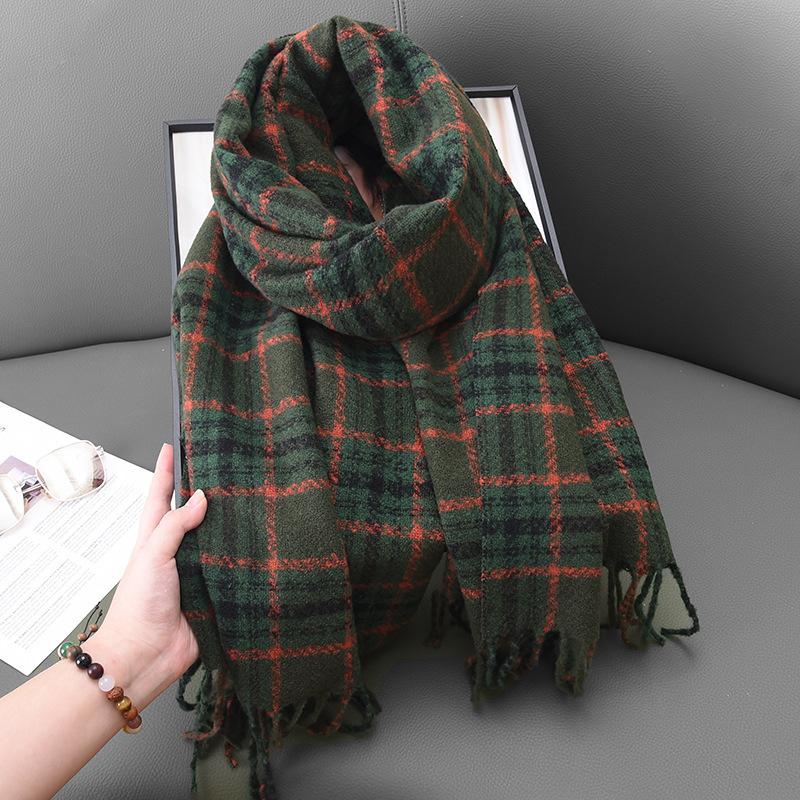 Fashionable Literary Outer Scarf Autumn and Winter Ladies Elegant Temperament Warm Tassel Shawl