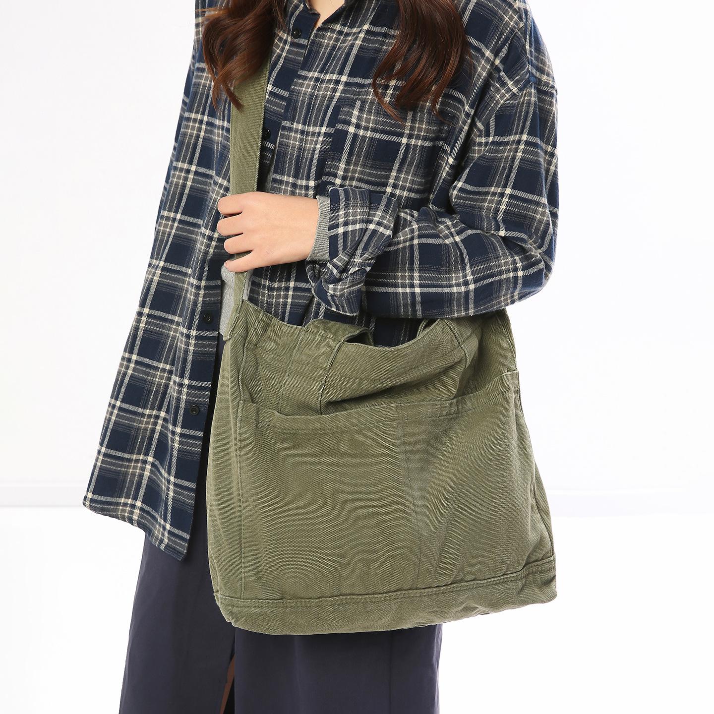 The Bags Family Women's Green Large Capacity Canvas Bag Men's Messenger Bag Casual Shoulder Bag Retro Solid Color Simple Handbag