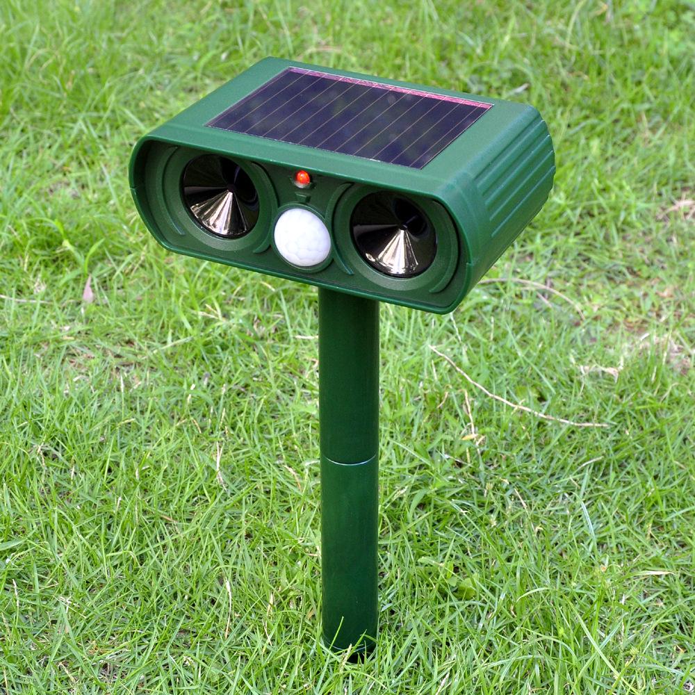 Solar-Powered Ultrasonic Animal Repeller with Infrared Sensor - Waterproof for Rodents, Cats, and Dogs Solar Repeller