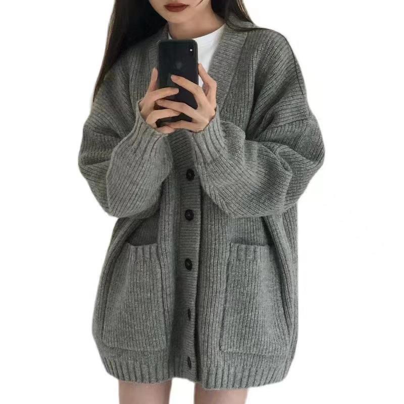 V-neck Lazy Wind Cardigan 2025 New Simple Sweater Women's Spring Autumn and Winter Casual Loose Knitted Sweater