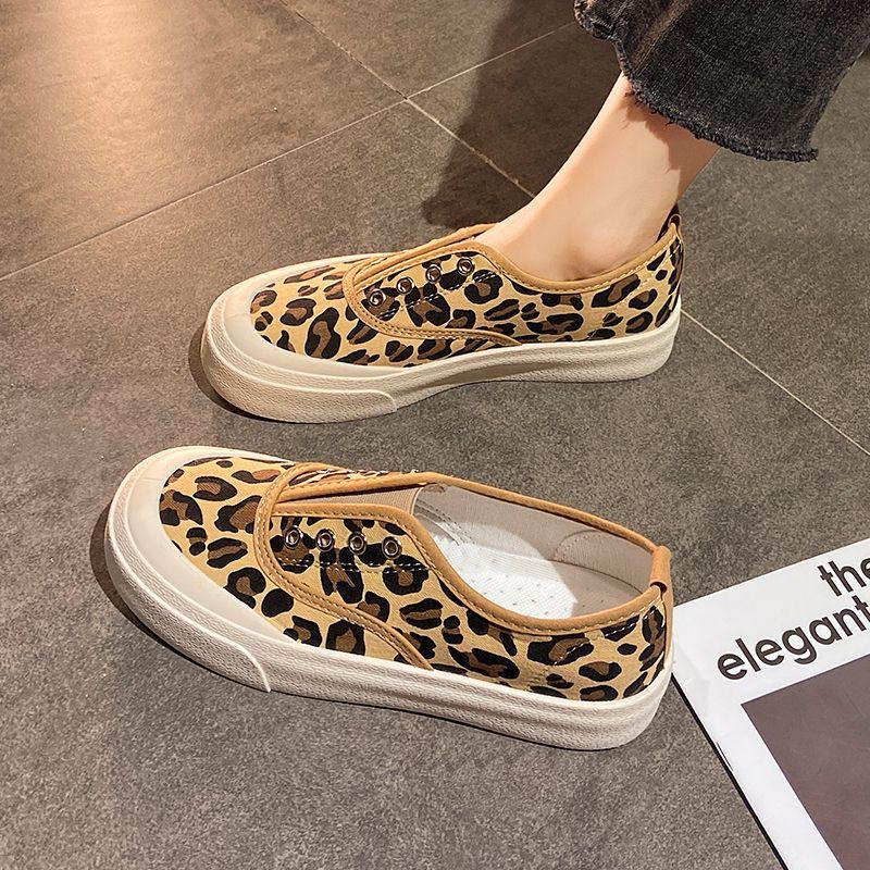 

Весенние кружевные маленькие белые туфли женские новые парусиновые туфли на платформе без шнурков, женские туфли, кеды, тканевые туфли 40 цветной печати леопарда