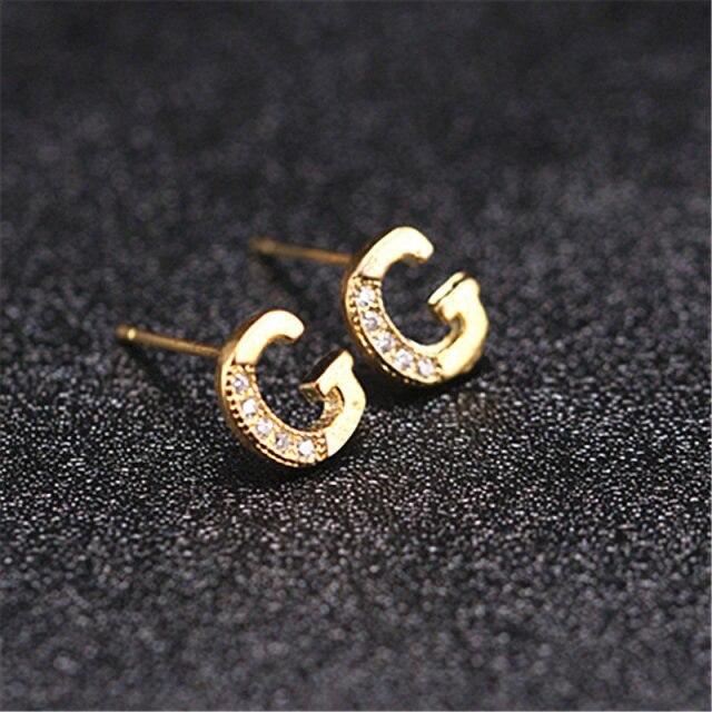 26 Buchstaben Ohrstecker für Frauen Alphabet Gold Initial Ohrring Strass Schmuck Kleine Ohrringe Buchstaben Brinco Pendientes black