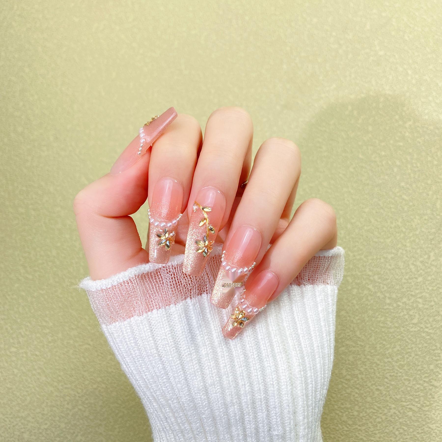Luxury Handmade Pearl Rhinestone Fairy Nails – Elegant Nude Cat Eye Art