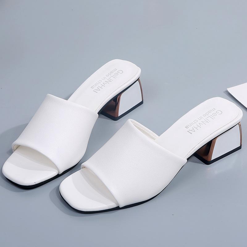 

Soft leather cool slippers women wear new fashion temperament versatile thick heel high heel slippers one word rhinestone half drag beach 35
