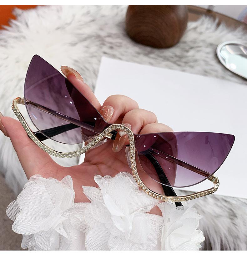 Unique Rimless Cat Eye Sunglasses for Women Fashion Brand Diamond Butterfly Sun Glasses Ladies Trendy Luxury Oversized Shades
