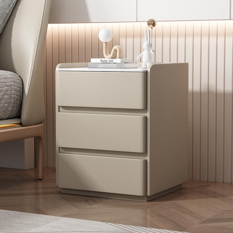 Modern Minimalist Solid Wood Nightstand Cream Style Bedside Table with Wireless Charging Hub Storage Cabinet for Bedroom