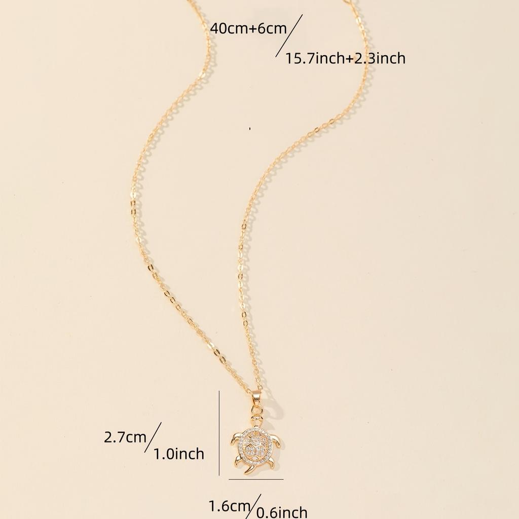 Ancient-style Small Turtle Pendant, Fully Inlaid with Diamonds, Made of Copper with Micro-inlaid Zirconia, Gold-plated, Fashionable Small Pendant