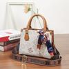 New fashionable and versatile commuter high-value large-capacity bag female crossbody portable shoulder tide
