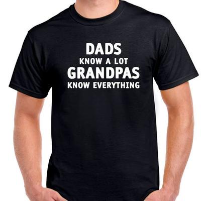 Väter wissen viel Opas wissen alles Lustiges T-Shirt T-Shirt Alle Größen und Farben