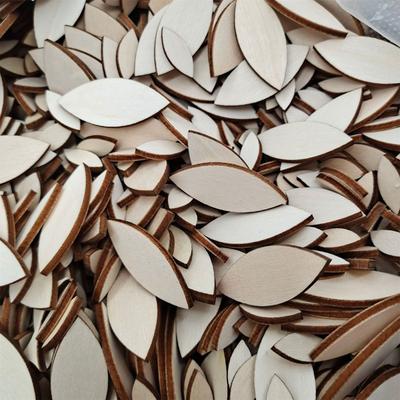 100pcs Unfinished Wood Cutouts Oval Wood Shapes Pieces Wood Discs Slices For DIY Craft Wedding Christmas Ornaments Gift Tag
