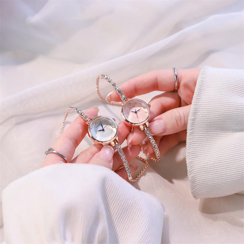 Xiaoxiangfeng Cute Girl European Chain Watch Female High Value Student Small Exquisite Bracelet Watch
