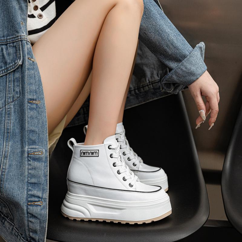 

Модная женская обувь из натуральной кожи 10 см, кроссовки на платформе, весенне-осенние, с теплым мехом, зимние ботинки, женские ботинки-комбаты, ботильоны 34