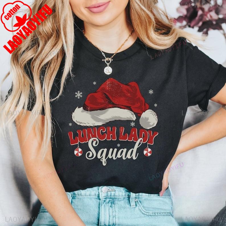 

Lunch Lady Christmas Hat Crew Cafeteria Worker School Gift Graphic Allmatch High Quality Cotton Crewneck Tops Tee Shirt Short S