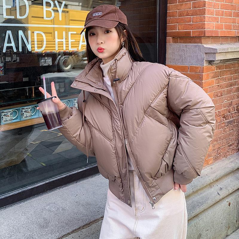 

Женская хлопковая одежда 2025 года, куртки в ленивом стиле, женские короткие зимние свободные и толстые, повседневные теплые модные стеганые куртки XL темно-коричневого