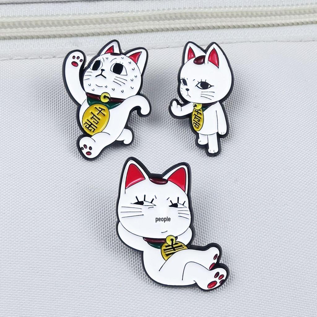 Cartoon Anime Lucky Cat Brooch - Cute Japanese Character Lapel Pin Accessory