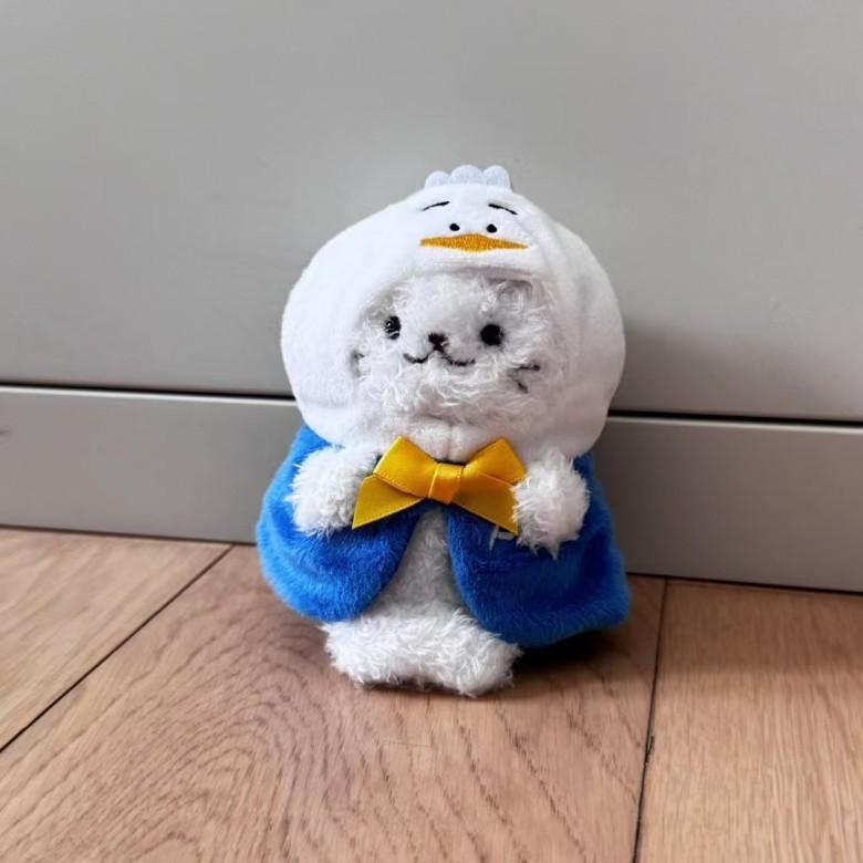 Hangyodon Cape Kero Kero Keroppi Pacha Dog Seal Plush Keychain Gift Pendant