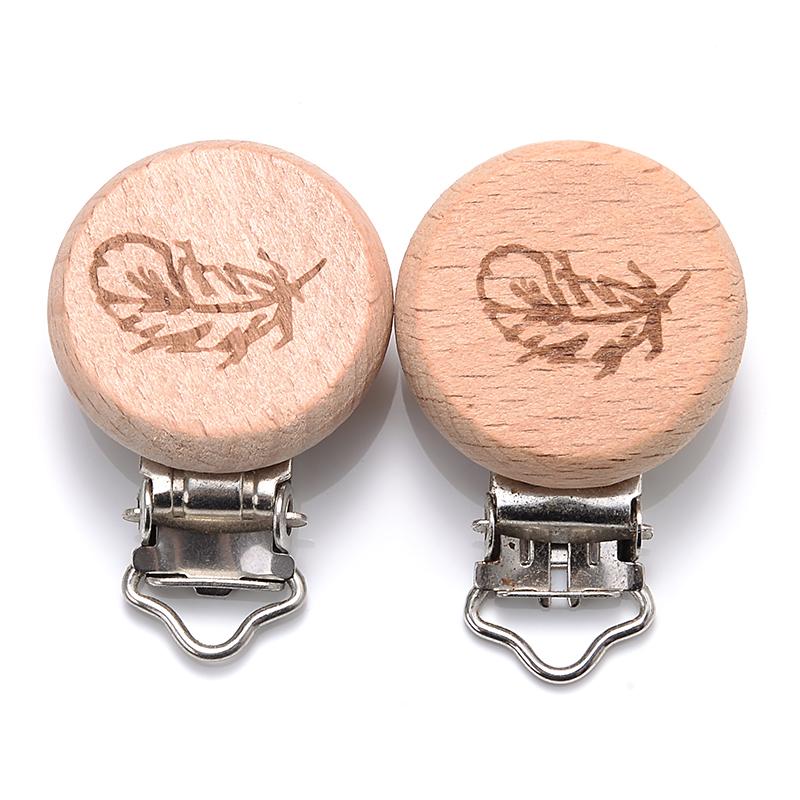 5Pcs/Lot 9 Style Fish Rabbit Butterfly Shape Beech Wooden Clips Metal Bracket for Baby Pacifier Clips Chain Holder Accessories