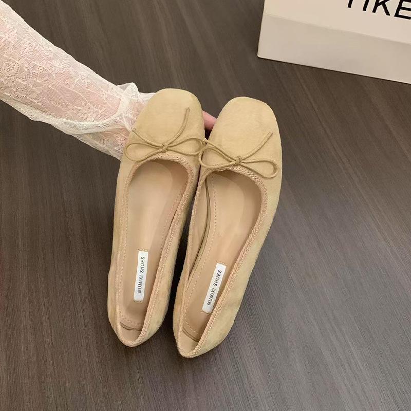 

Inner heightening retro red Mary Jane single shoes women s shoes spring and summer French pink ballet gentle evening shoes 40 абрикосовий