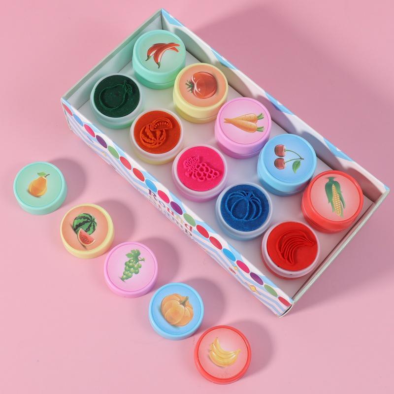 Creative Cartoon Animal Stamp Set for Kids - Fun, Cute Plastic Stamps for Kindergarten Gifts