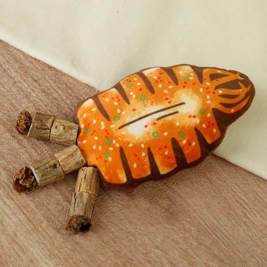 Wooden Fishbone Cat Teething Toy Double-Sided Grilled Cuttlefish Chew Silvervine Stick Dental Health Teeth Cleaning Interactive Toy Pet Supplies
