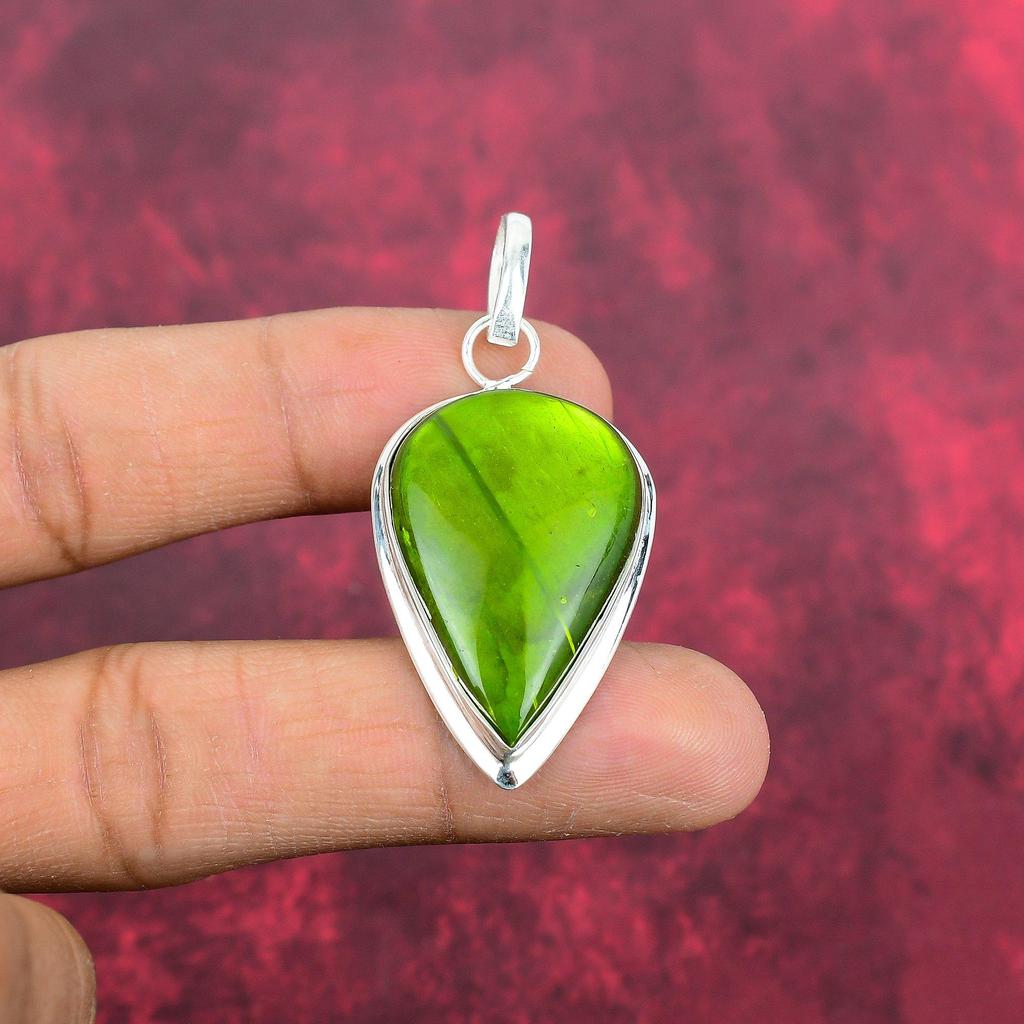 Green Flash Labradorite Pendant Gemstone Jewelry, 925 Solid Sterling Silver Pendant, Handmade Jewelry Birthstone Pendant, Gift For Him
