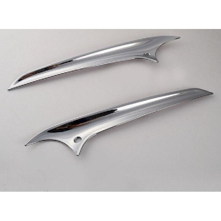 For Hyundai Elantra 2017-2018 Glossy Chrome Front Fog Light Eyelid Molding Strip