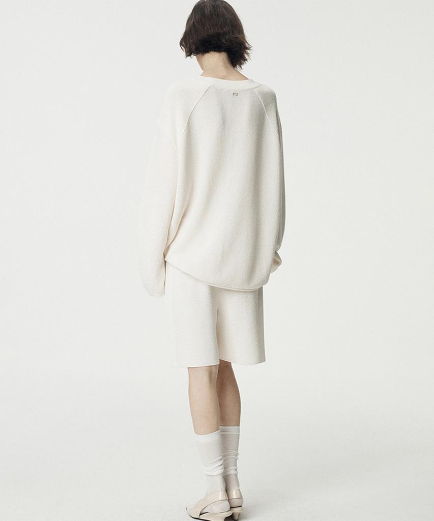UMARMUNG Korean Paper & Boucle Shoulder Pannel Pullover_Daylight