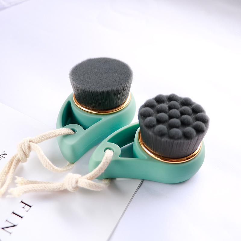 Bamboo Charcoal Facial Cleansing Brush - Manual Face Washer & Makeup Remover