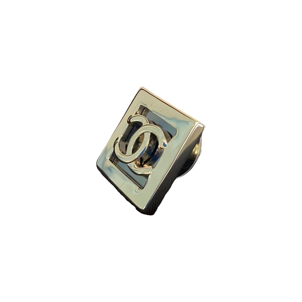 CHANEL Stud Earrings Unisex ABB046B13472NP946