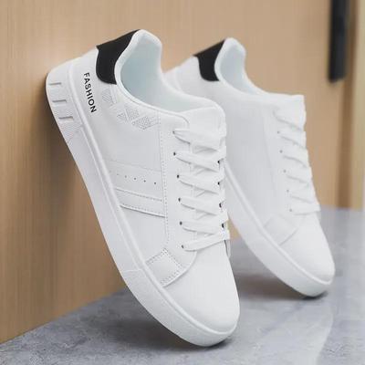 Men's Trendy White Korean-Style Casual Sports Shoes for Autumn