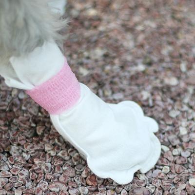 8 Stück Vliesstoff Haustierschuhe Weiß Schützende Haustier Einweg-Überschuhe Hund Pfotenschutz für Outdoor-Aktivitäten von Haustieren