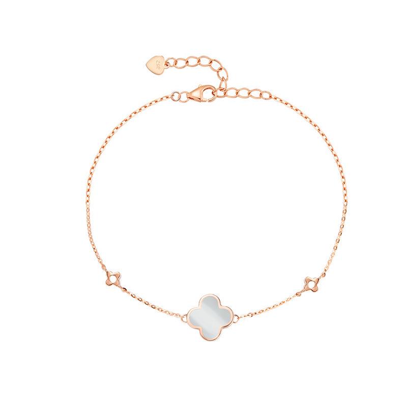 

Серебряный браслет 925 пробы с перламутром в виде четырехлистника - Элегантный подарок для нее