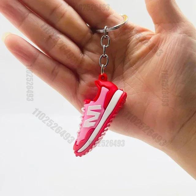 1Pcs Creative Simulation Mini Sports Shoes Silicone Keychain Pendants For Car Key Bag Phone Case Ornament Men Women Keyring Gift