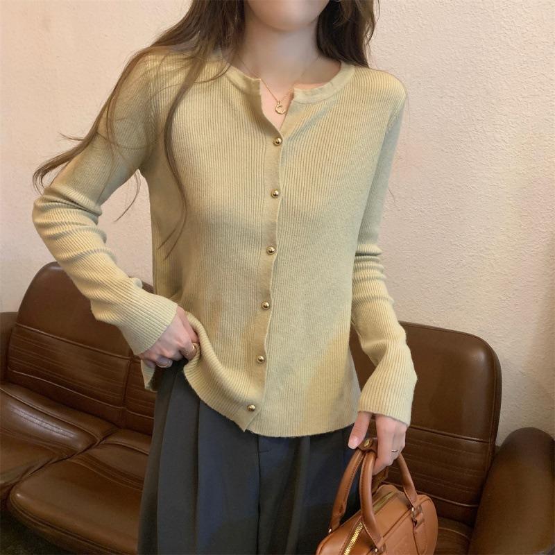 

2025 early autumn new chic foreign half open neck knitted cardigan temperament with thin solid color sweater bottoming shirt One Size