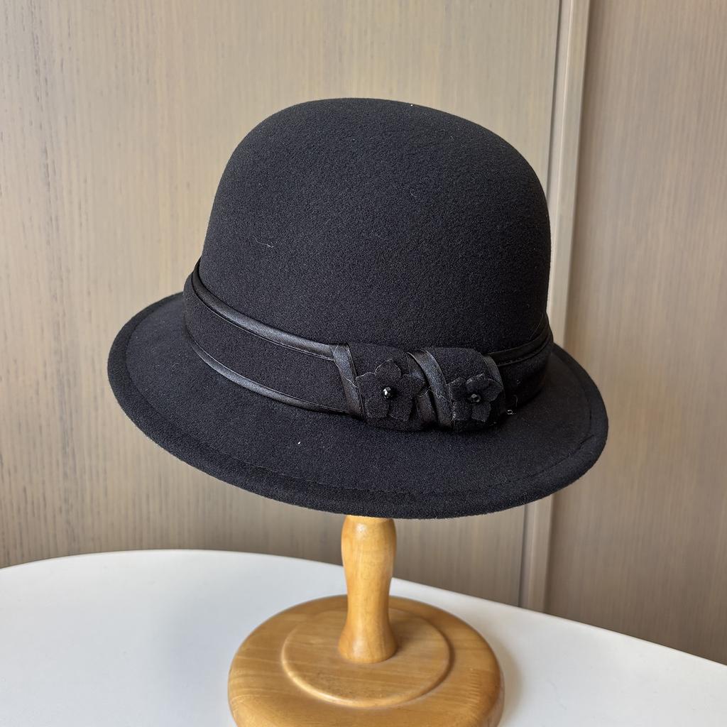 Autumn And Winter British Retro Woolen Hat Women'S Dome Small Edge Thermal Basin Hat Elegant Versatile Simple Felt Top Hat